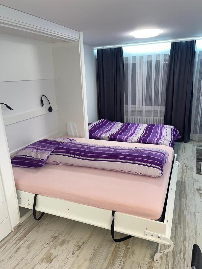 Holiday 88 洛伊克巴德 外观 照片